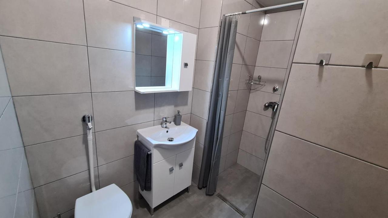 Heder Apartmanok Balatonfenyves Buitenkant foto