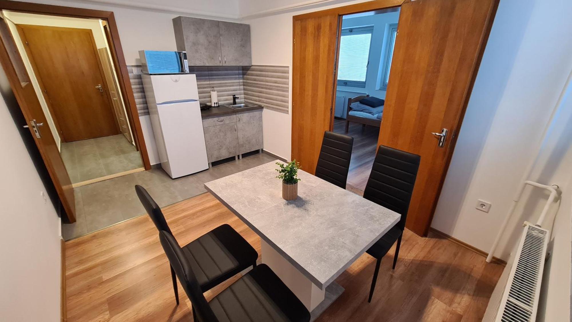 Heder Apartmanok Balatonfenyves Buitenkant foto