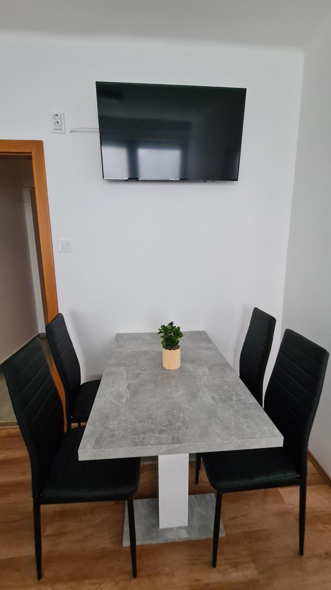 Heder Apartmanok Balatonfenyves Buitenkant foto